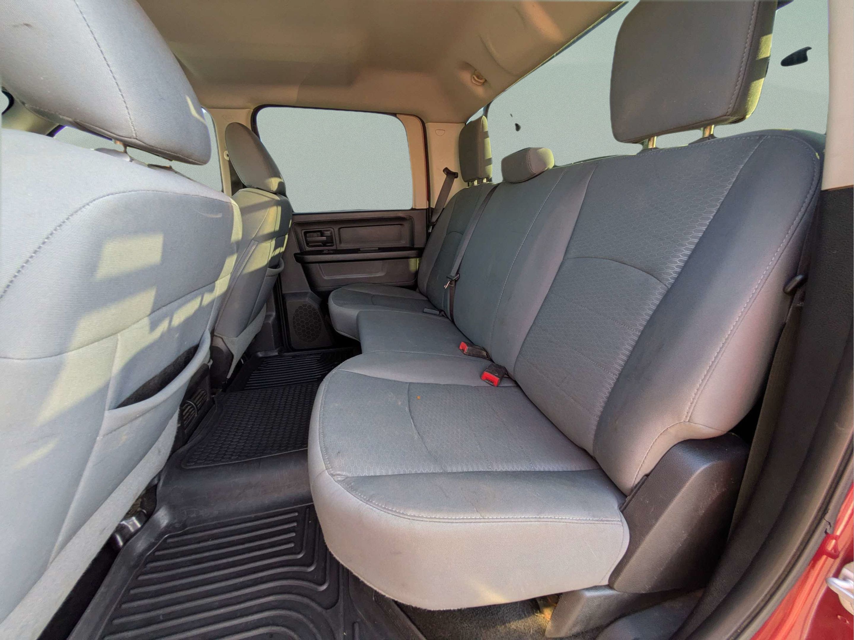 Used 2013 RAM 2500 Tradesman w/ Chrome Appearance Group AWD/4WD image 12