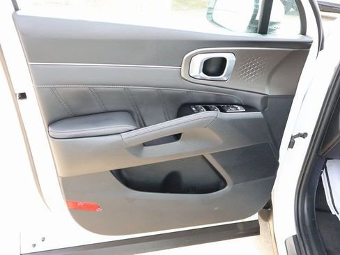 New 2025 Kia Sorento SX FWD image 22