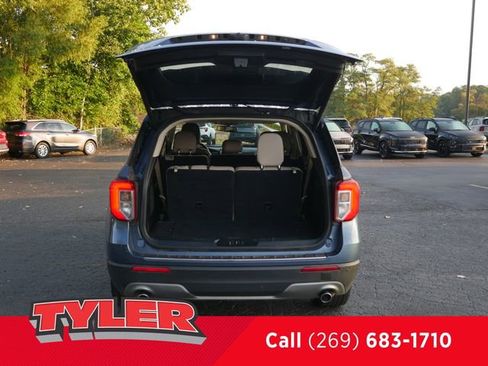 Used 2020 Ford Explorer Limited image 19