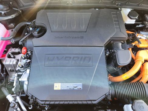 New 2026 Kia Niro LX FWD image 16