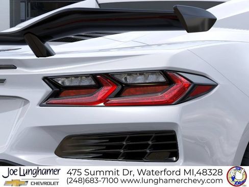 New 2026 Chevrolet Corvette Z06 w/ Z07 Performance Package RWD image 13