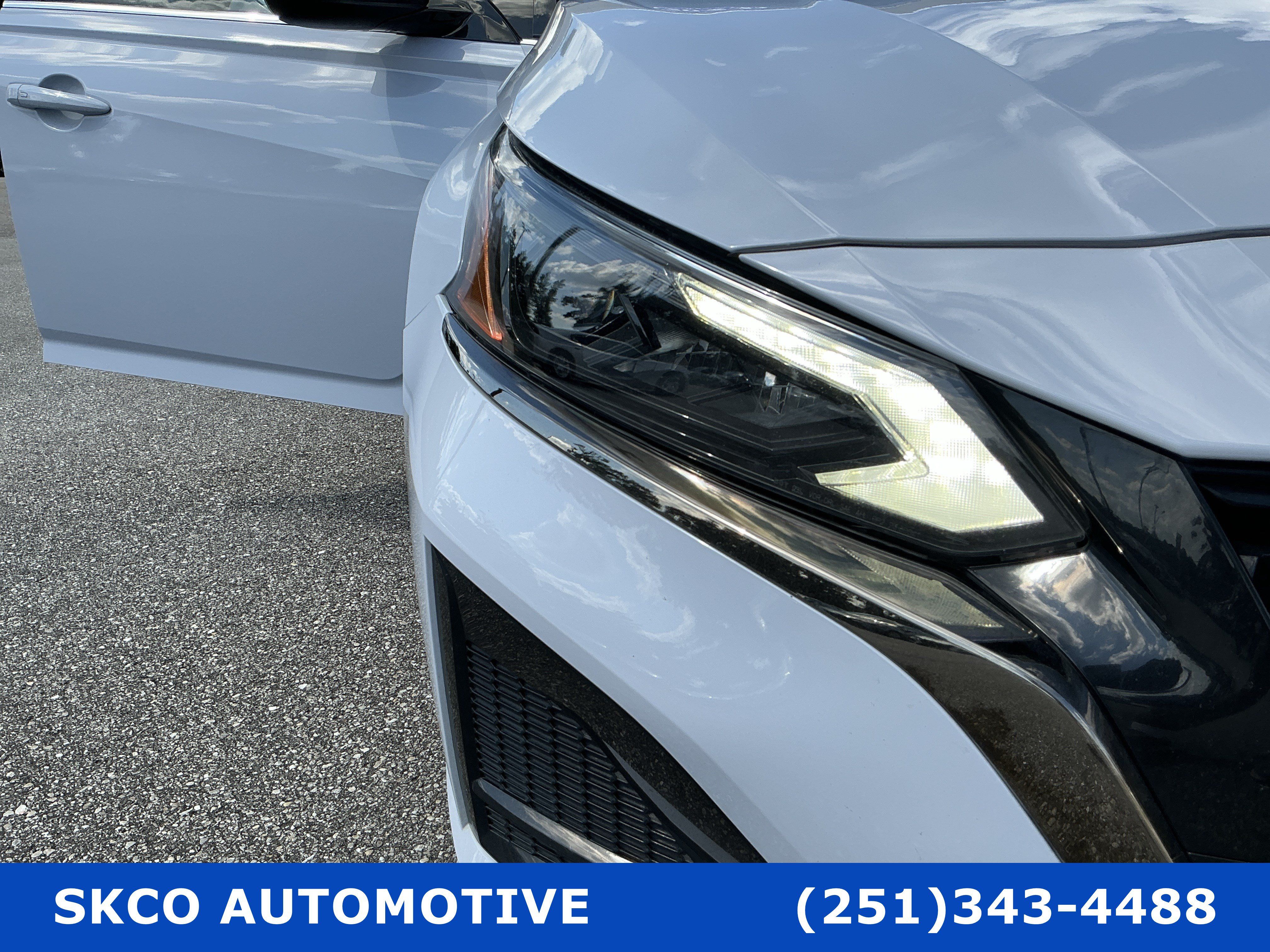 Used 2023 Nissan Altima 2.5 SR AWD/4WD image 31