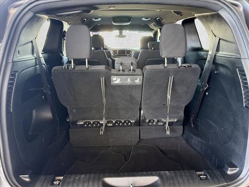 Used 2018 Chrysler Pacifica Touring Plus w/ S Appearance Package FWD image 21
