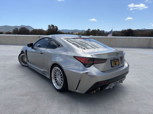 Used 2020 Lexus RC F w/ Premium Package RWD image 2