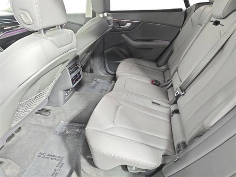 Used 2023 Audi Q8 Premium Plus w/ Premium Plus Package image 24