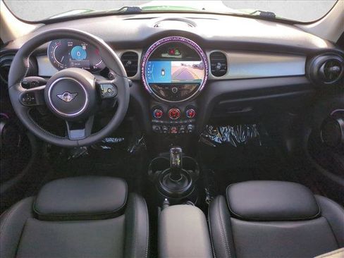 Used 2024 MINI Cooper S image 18