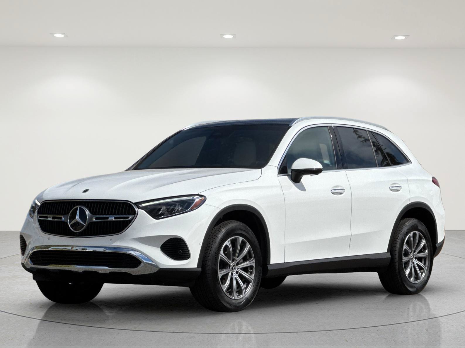 Certified 2026 Mercedes-Benz GLC 300 4MATIC image 2