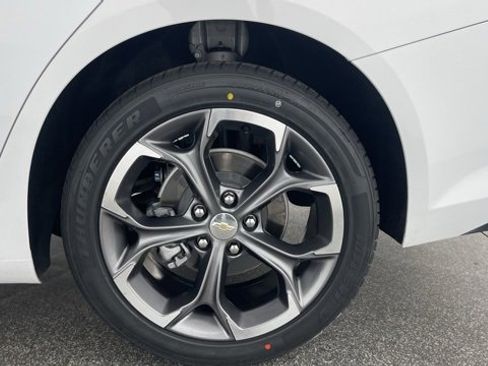 Used 2024 Chevrolet Malibu LT image 49