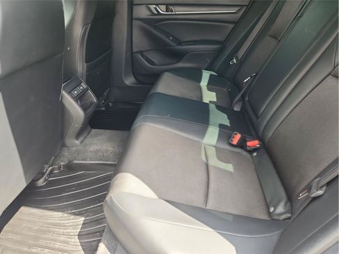 Used 2022 Honda Accord Sport image 22