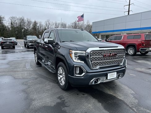 Used 2022 GMC Sierra 1500 Denali image 1