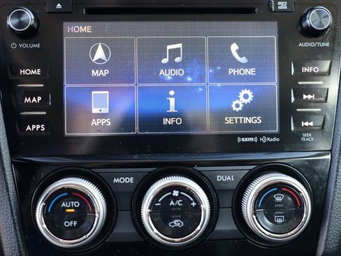 Used 2017 Subaru Forester 2.5i Touring image 31