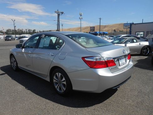 Used 2014 Honda Accord LX image 7