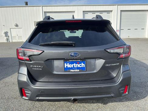 Used 2021 Subaru Outback Premium AWD/4WD image 5