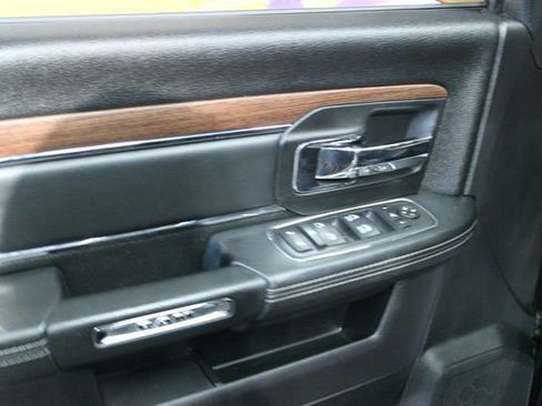 Used 2016 RAM 1500 Laramie w/ Convenience Group image 14