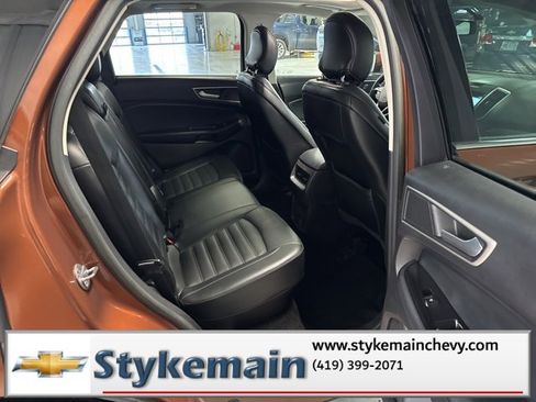 Used 2017 Ford Edge SEL w/ Equipment Group 201A image 16