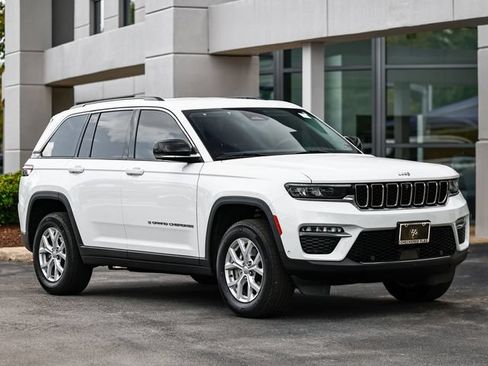 Used 2023 Jeep Grand Cherokee Limited w/ Luxury Tech Group II AWD/4WD image 1