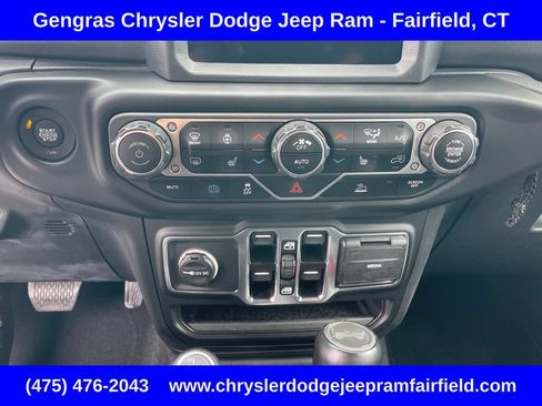Used 2023 Jeep Wrangler Unlimited Sahara w/ Cold Weather Group AWD/4WD image 54