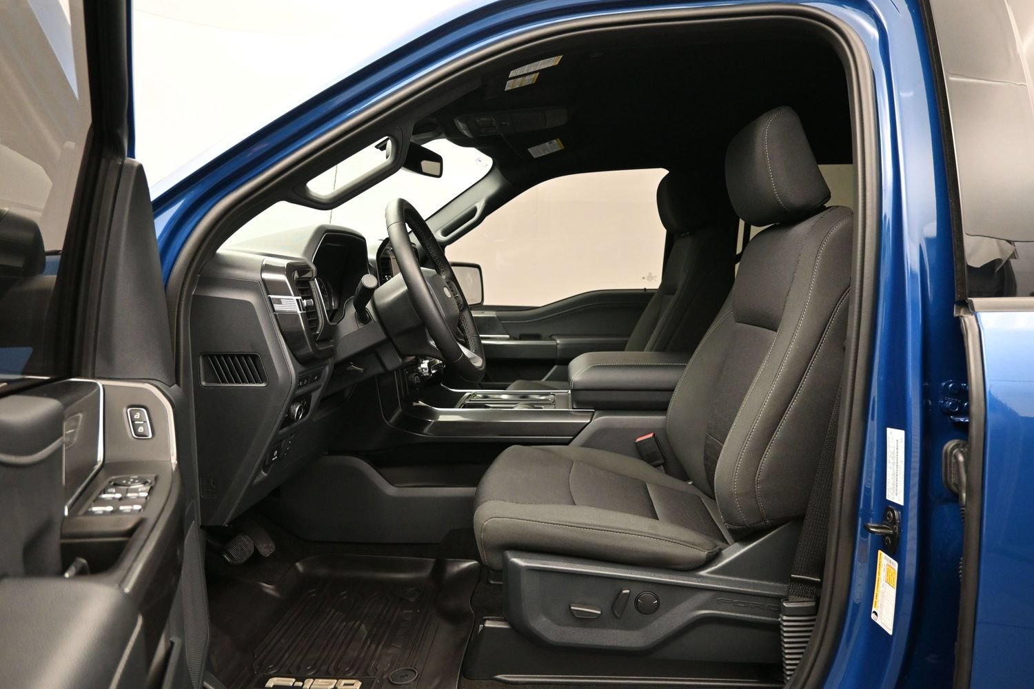 Used 2023 Ford F150 XLT w/ Equipment Group 302A High AWD/4WD image 9