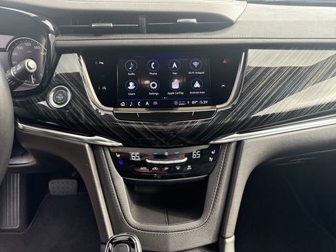 Certified 2025 Cadillac XT6 Premium Luxury FWD image 16