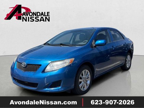 Used 2009 Toyota Corolla LE FWD image 1