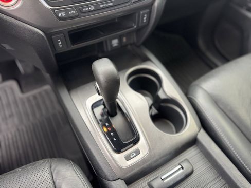 Used 2017 Honda Ridgeline RTL-T image 15