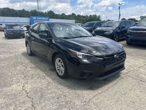 Used 2024 Subaru Impreza 2.0i AWD/4WD image 12