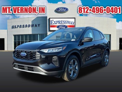 New 2026 Ford Escape ST-Line w/ Cold Weather Package image 2