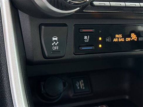 Used 2024 Toyota RAV4 Limited image 18