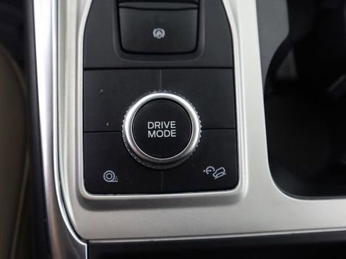 Certified 2022 Ford Explorer Limited image 56