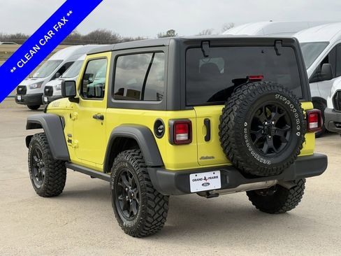 Used 2022 Jeep Wrangler Willys image 6