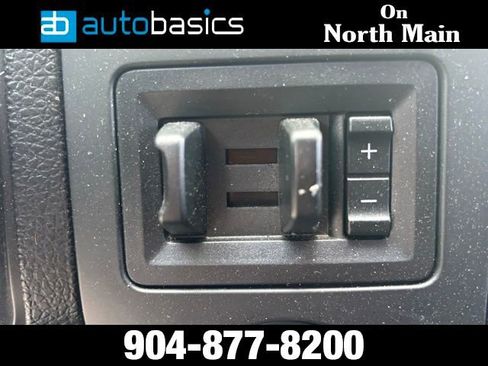 Used 2017 Ford Expedition EL XL w/ Equipment Group 101A image 11