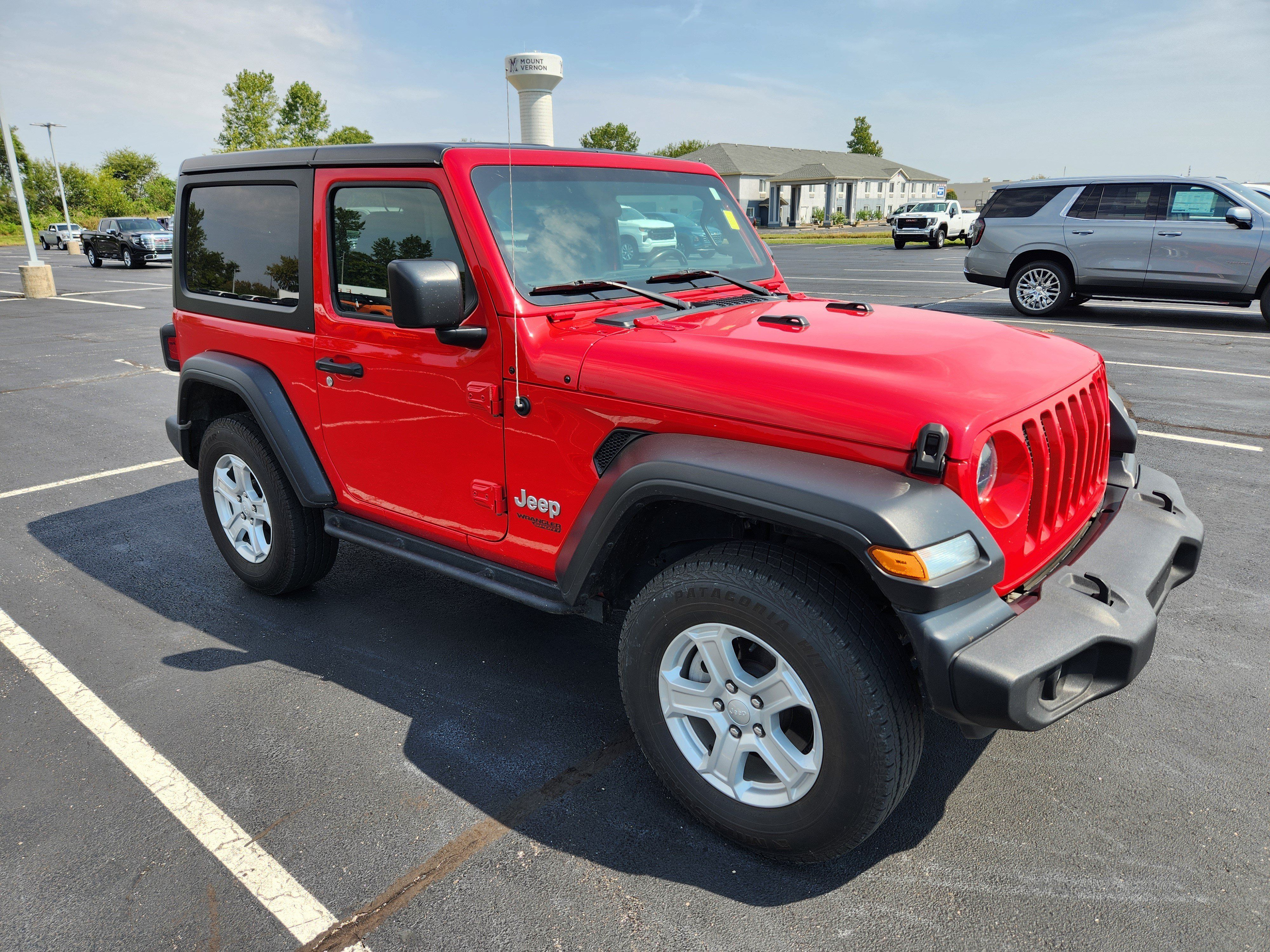 Used 2019 Jeep Wrangler Sport AWD/4WD image 9