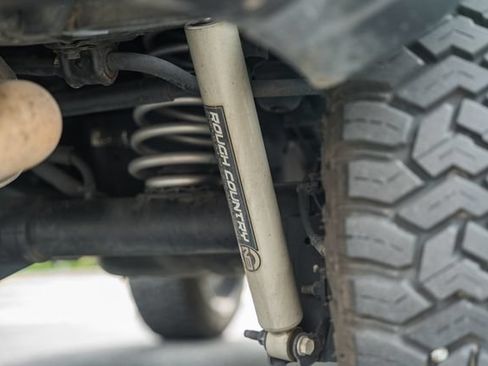 Used 2020 Jeep Wrangler Unlimited Sahara AWD/4WD image 30
