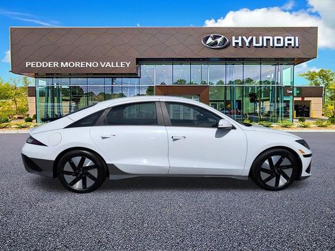 Certified 2024 Hyundai Ioniq 6 SE image 3
