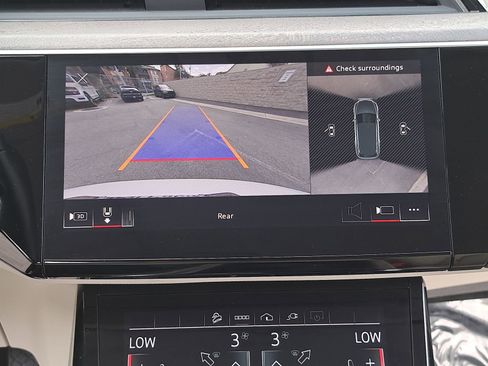 Certified 2024 Audi Q8 e-tron Premium Plus image 27