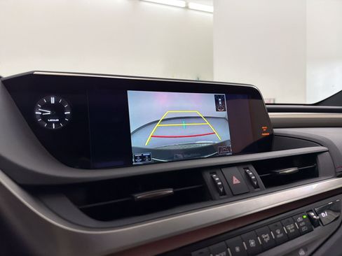 Certified 2020 Lexus ES 350 F Sport w/ Accessory Package 2 FWD image 29
