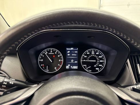 Used 2024 Subaru Legacy Premium AWD/4WD image 17
