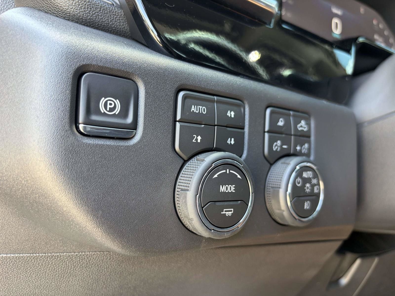 Used 2026 Chevrolet Silverado 1500 RST w/ All Star Edition Plus AWD/4WD image 18