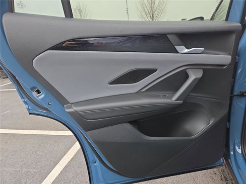 New 2026 Volkswagen Tiguan SE R-Line image 24