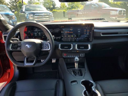 Used 2024 Ford Mustang GT Premium RWD image 13