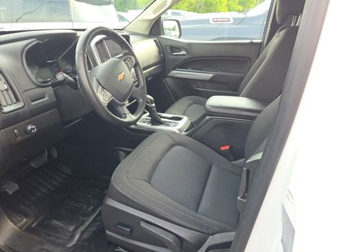 Used 2022 Chevrolet Colorado LT w/ Fleet Safety Package RWD image 3