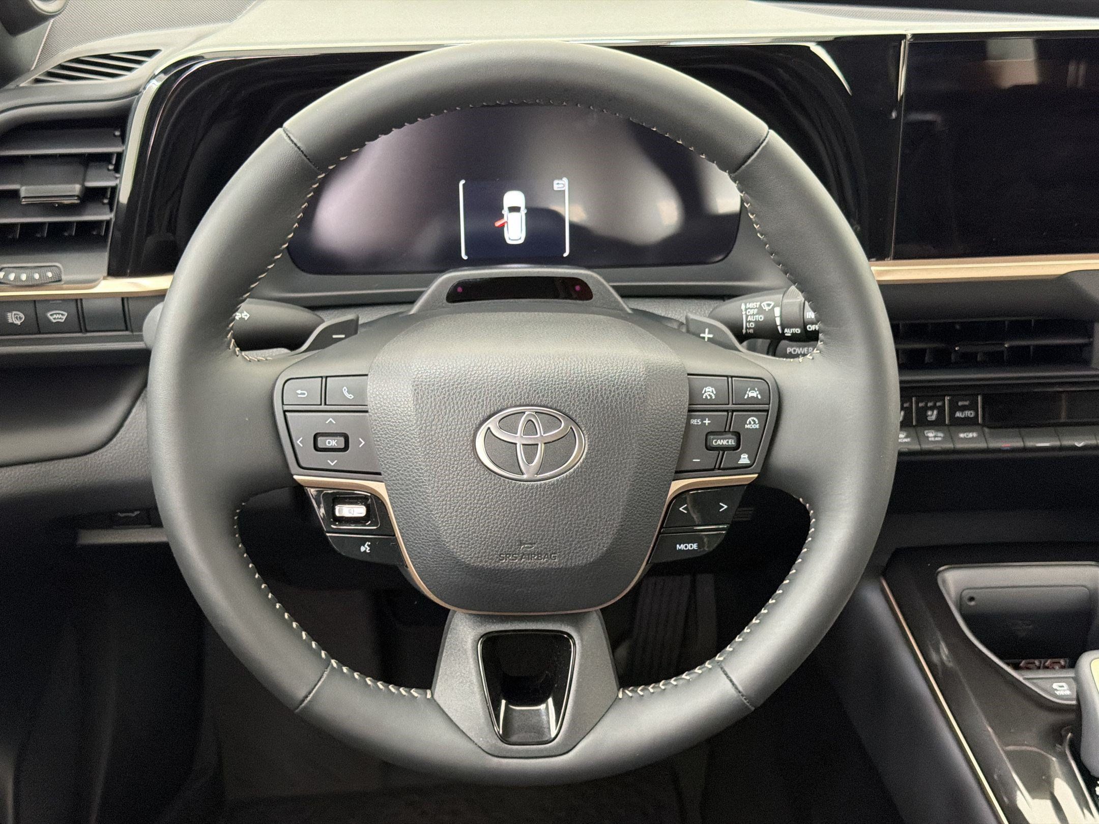 Used 2026 Toyota Crown Signia w/ Advanced Technology Package AWD/4WD image 11