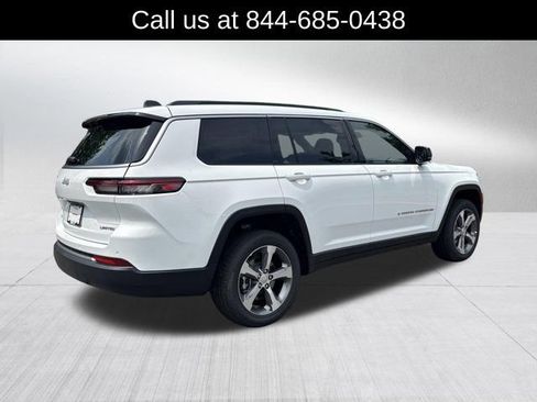 New 2026 Jeep Grand Cherokee L Limited w/ Luxury Tech Group II AWD/4WD image 5