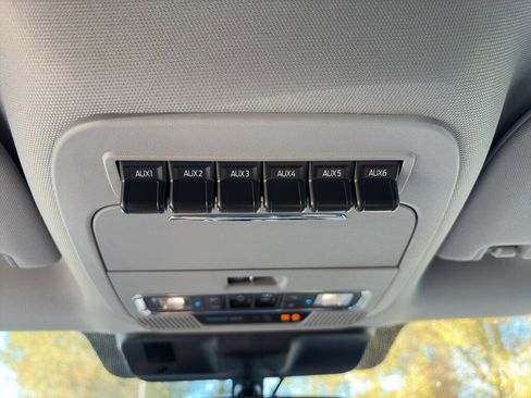 New 2026 Ford F350 Lariat w/ Black Appearance Package image 25