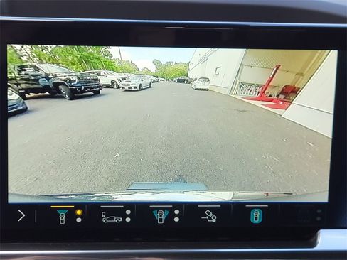 New 2025 Chevrolet Silverado 3500 LT w/ Safety Package image 21