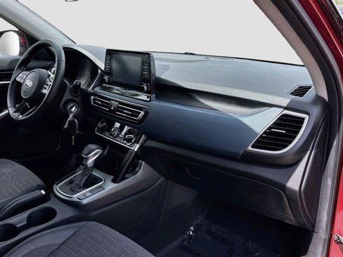 Used 2021 Kia Seltos S FWD image 26
