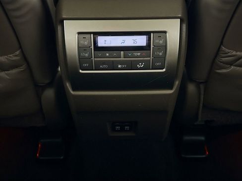 Used 2020 Lexus GX 460 Premium w/ Premium Package image 27