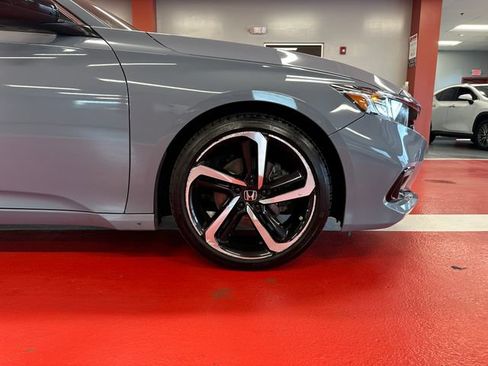 Used 2022 Honda Accord Sport image 27