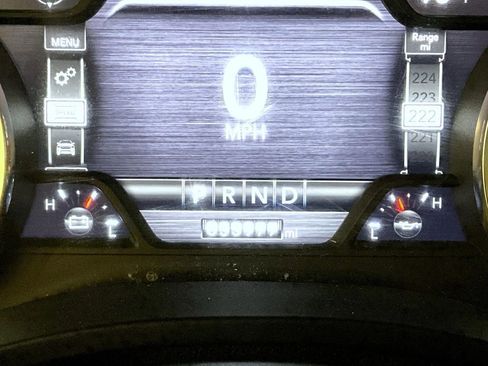 Used 2022 RAM 1500 Laramie image 14