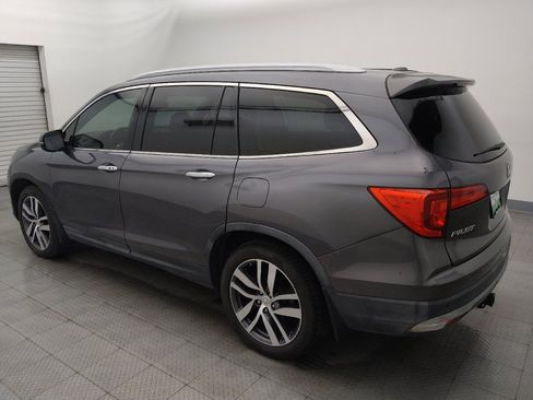 Used 2017 Honda Pilot Touring image 3